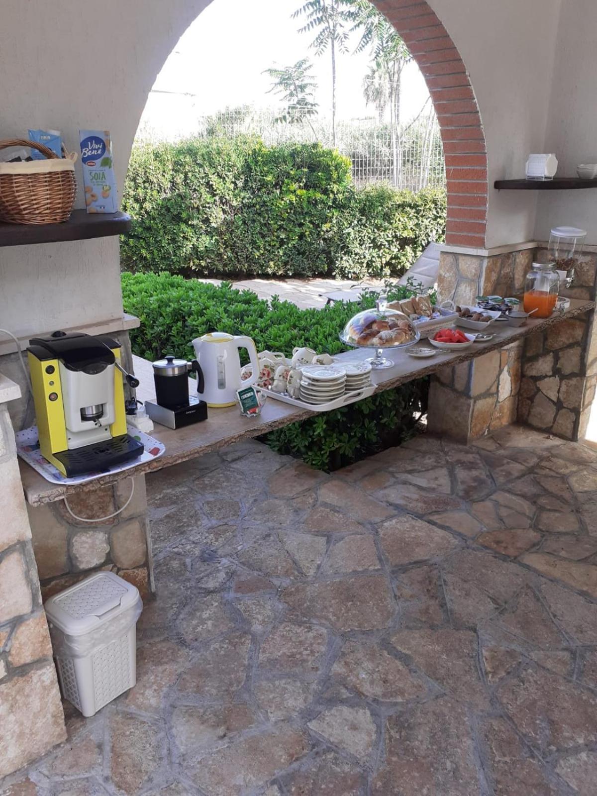 Villa Lina Bed&Breakfast Taranto Exterior photo