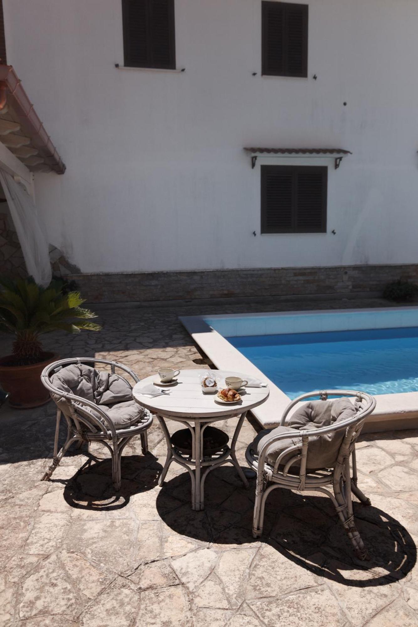 Villa Lina Bed&Breakfast Taranto Exterior photo
